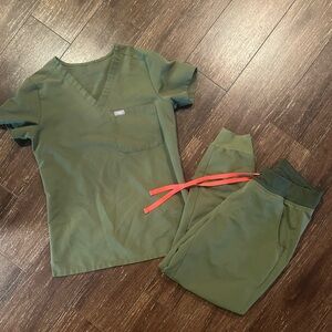 Figs Dark Olive Scrub Set